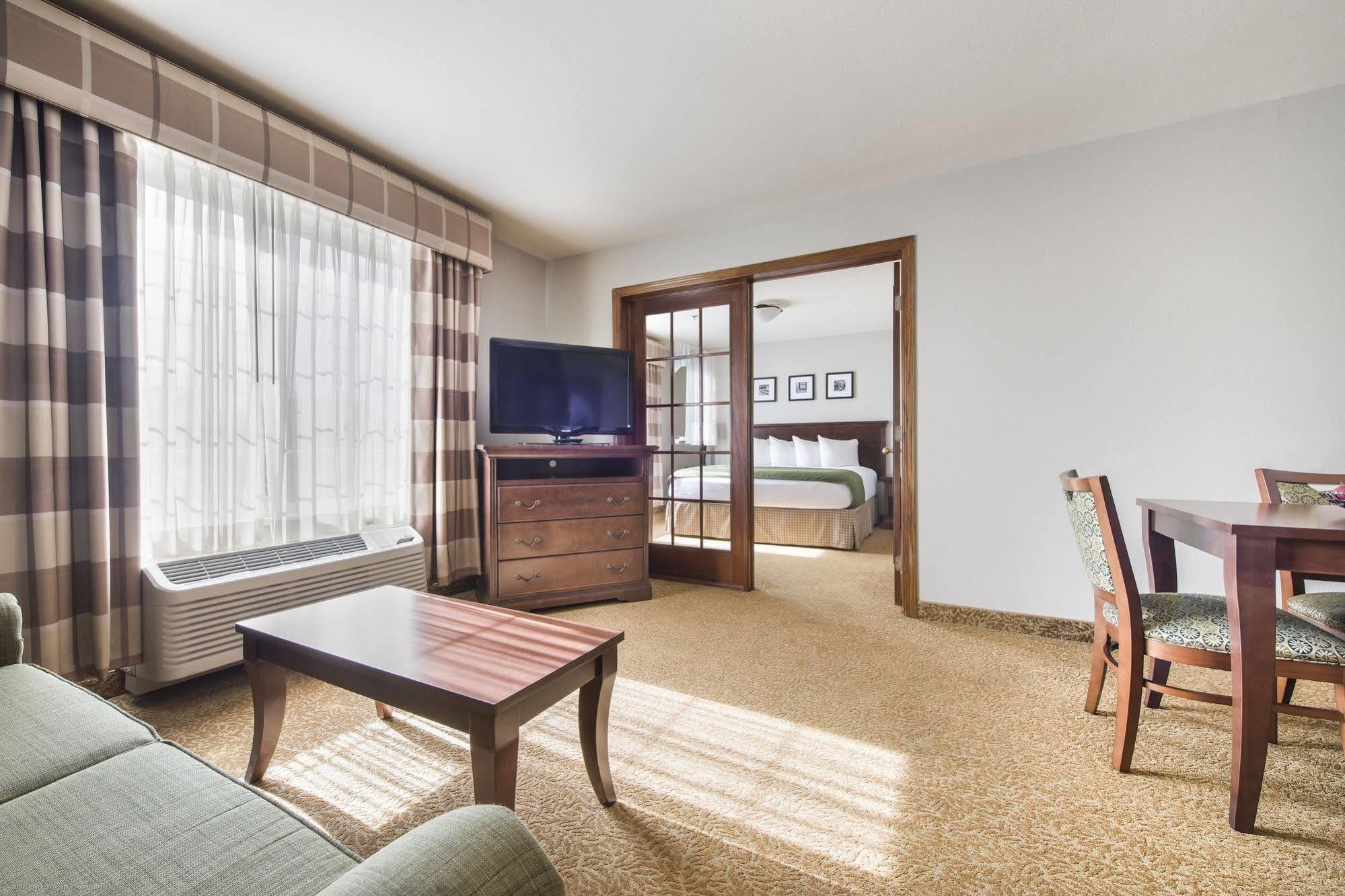 Country Inn & Suites By Radisson, Greeley, Co ภายนอก รูปภาพ